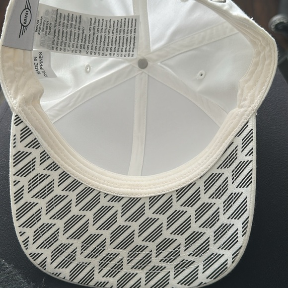 Mini cap BNWOT - Picture 5 of 5